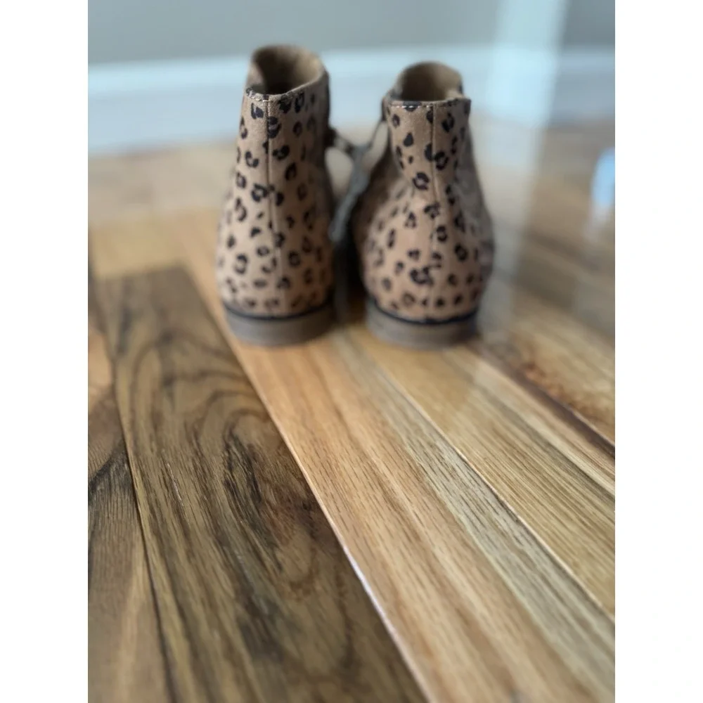 Booties Cat & Jack Girls Size 4 Suede Leopard Print